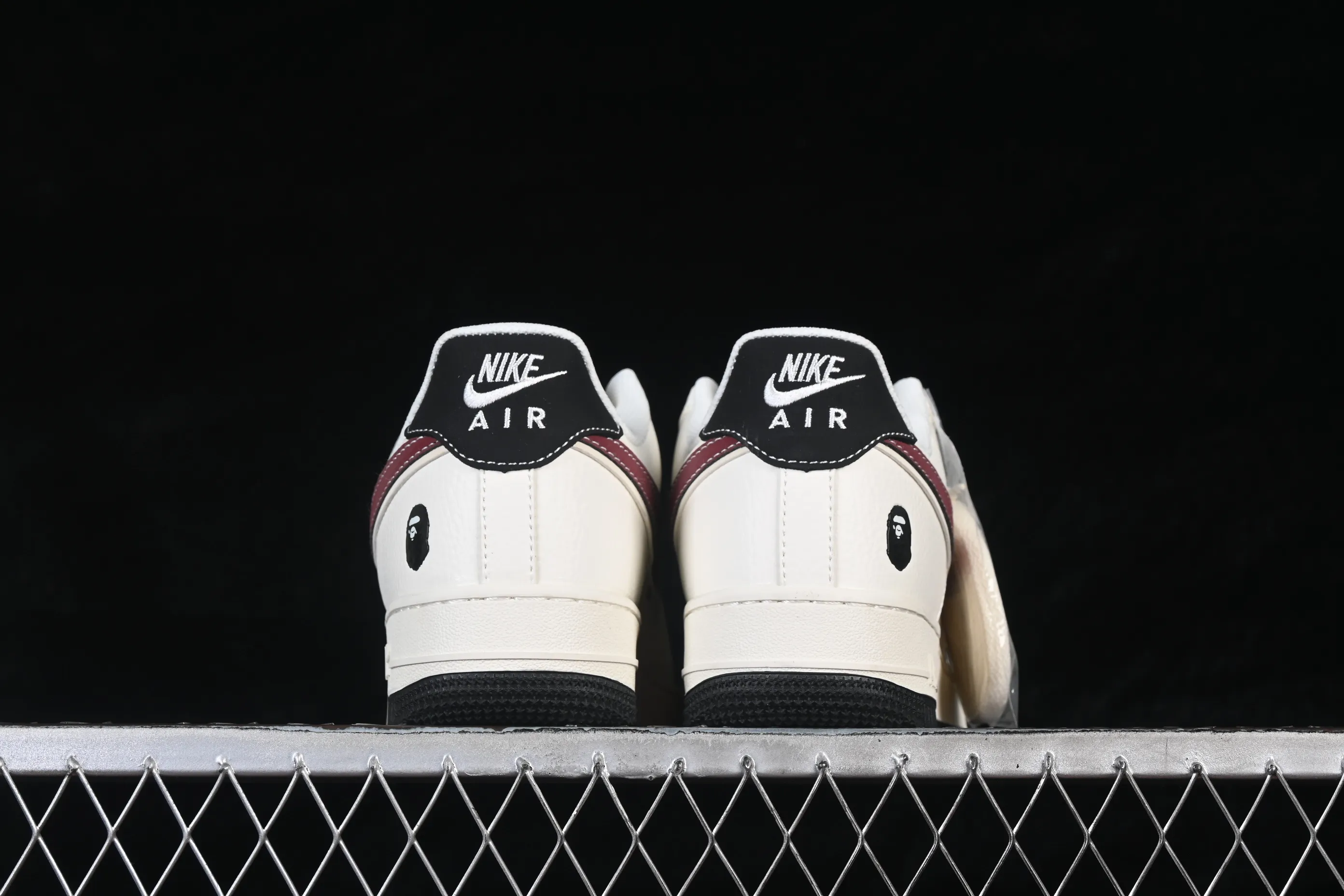 All Categories Nk Air Force 1 Air Force Series Nk Air Force 1 Low Air Force Low Nike Air Force 1'07 Low Ape Head Graffiti Air Force One Low Casual Shoes MM3399-812